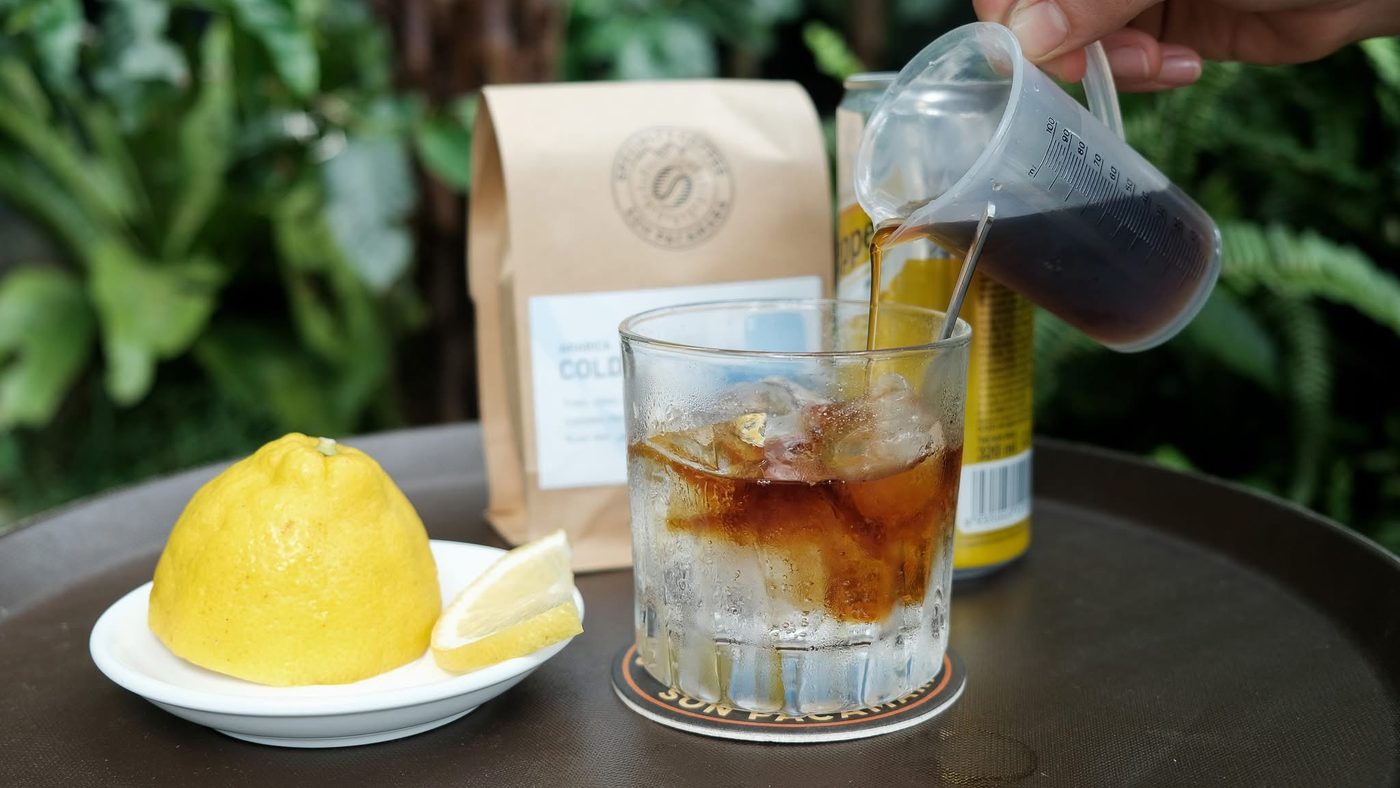Chuyện cà phê đang diễn ra