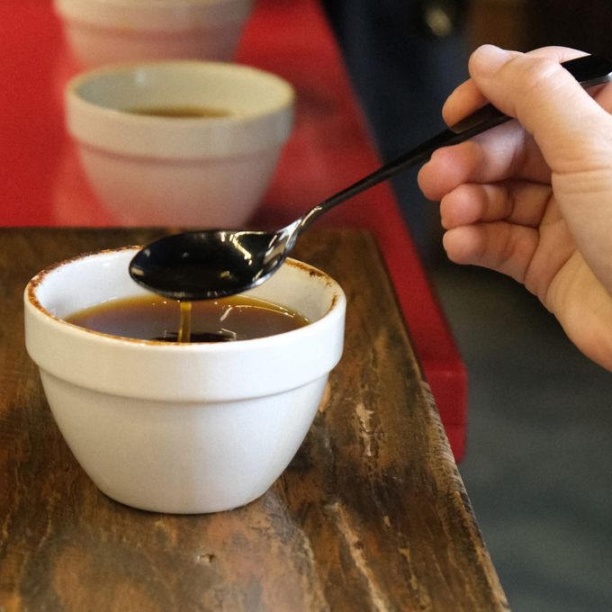 Chấm điểm bằng thìa cupping
